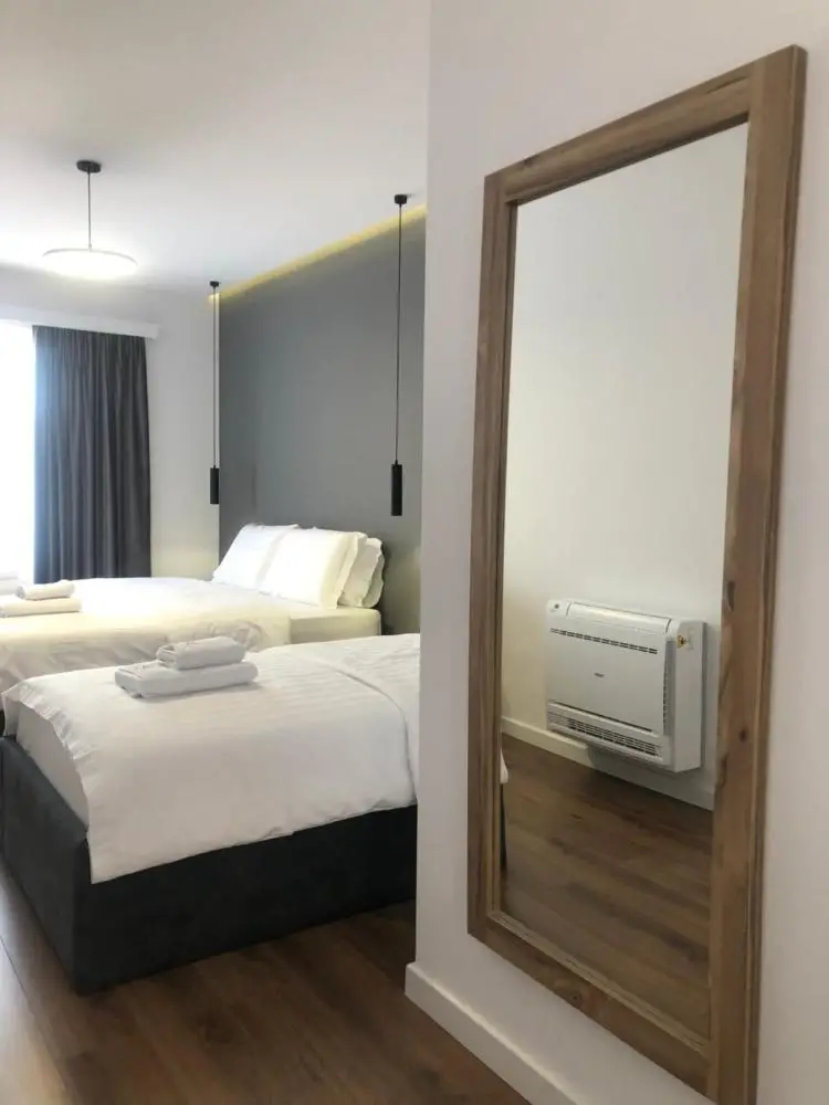 Deluxe Double Room (2 Adults + 1 Child)
